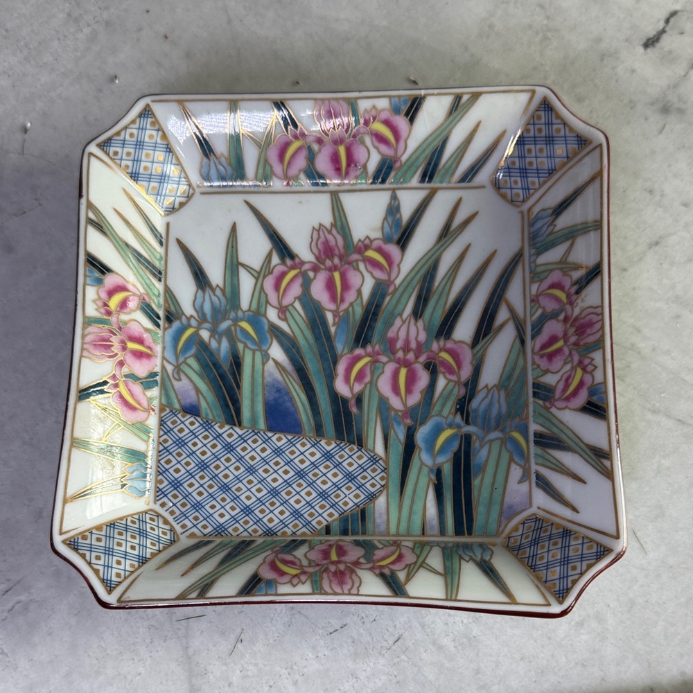 Vintage Iris and Gold Ayame Trinket dish